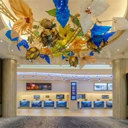Lobby - Embassy Suites by Hilton Niagara Falls - Fallsview Hotel, Canada